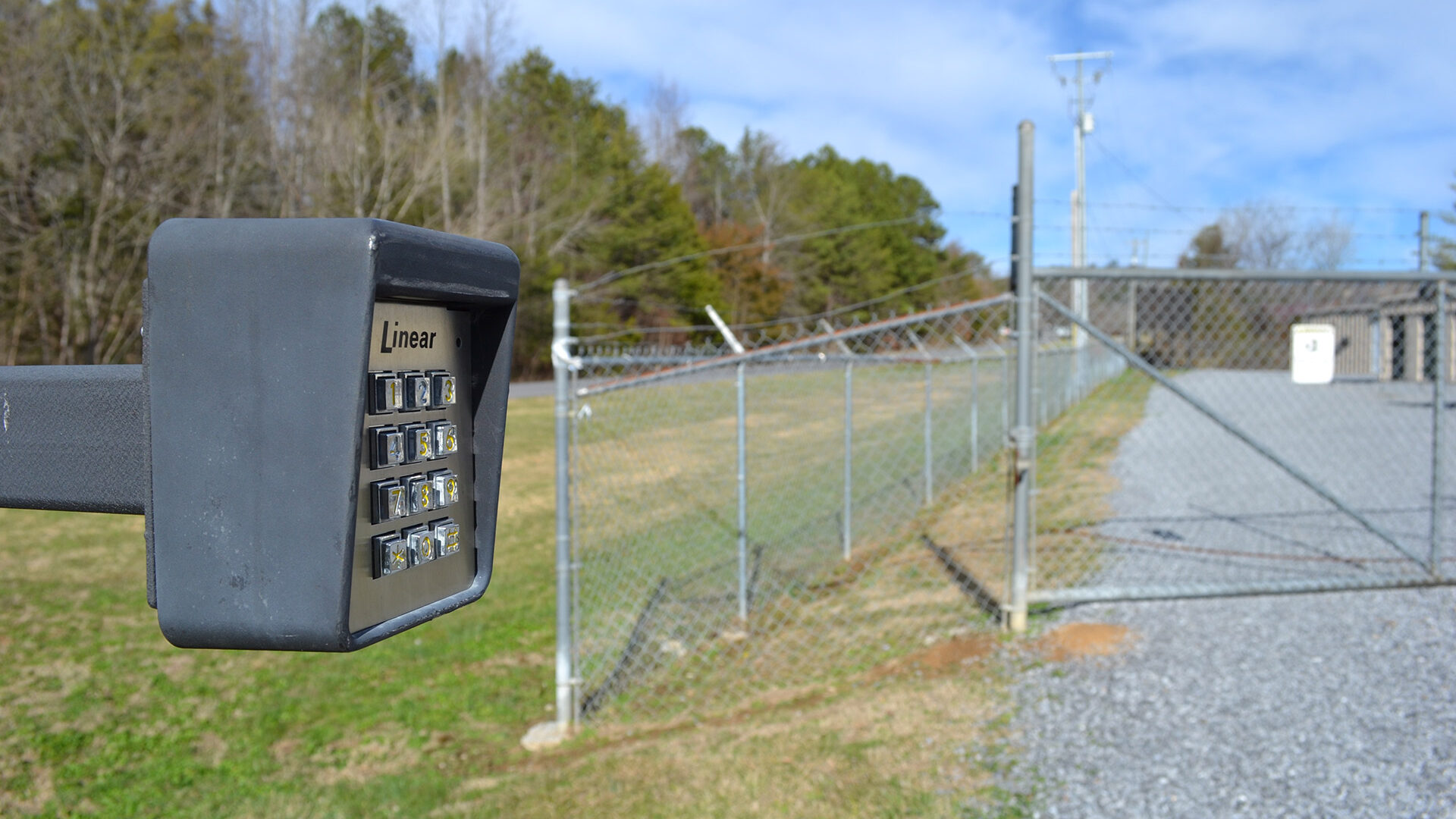 cove-mtn-mini-storage-unit-entrance-2